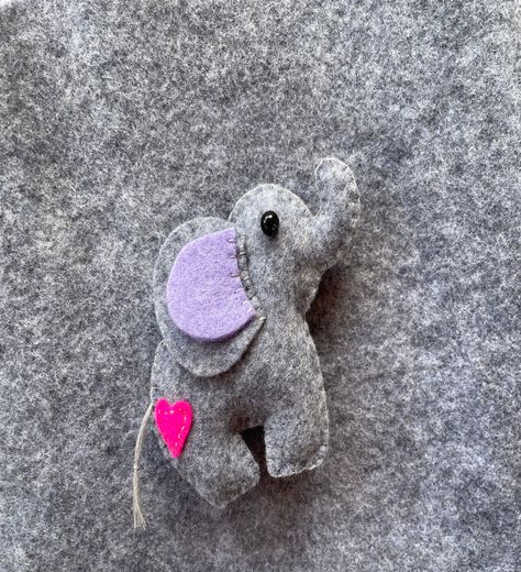 How to Make a Felt Elephant | DIY Craft Tutorial by FabricLA Elephant Diy, Felt Elephant, Pocket Pals, Elephant Ornament, Felt Creations, Felt Craft, Felt Projects, Diy Craft Tutorials, Felt Balls