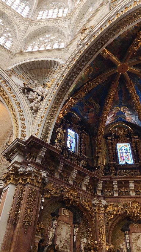 Cathedrals In Europe, Old Cathedral Aesthetic, Cathedrals Aesthetic, Gothic Cathedral Aesthetic, Old Architecture Aesthetic, Roman Cathedral, Aesthetic Cathedral, Cathedral Wallpaper, Dark Cathedral