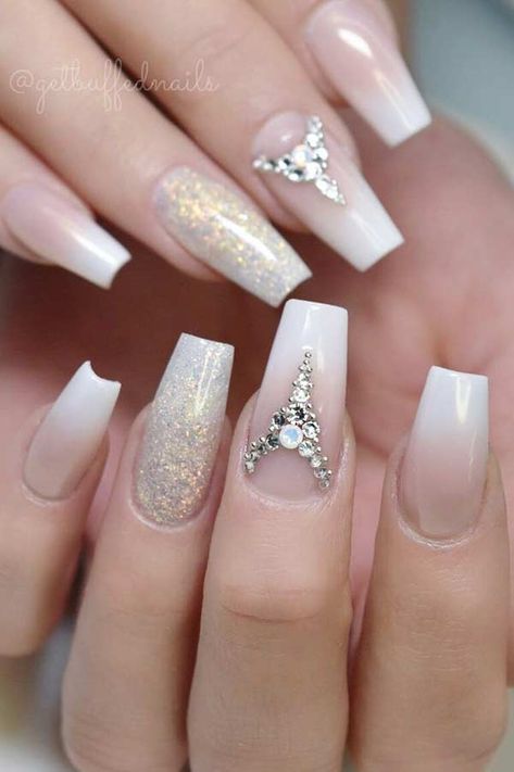 Lace Wedding Nails, Neutral Manicure, Ballerina Nails Shape, Fall Wedding Nails, Faded Nails, White Coffin Nails, Elegant Nail Designs, Nude Nail Designs, Wedding Nails For Bride