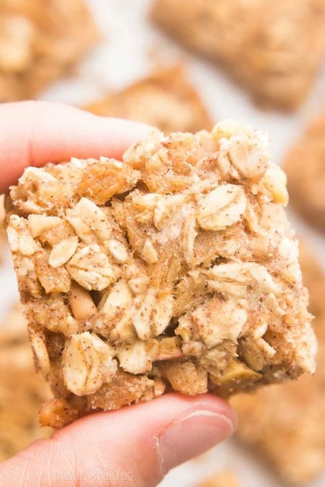 Diy Granola Bars, Apple Granola Bars, Apple Pie Granola, Bar Bites, Healthy Apple Pie, Granola Bites, Cinnamon Granola, Healthy Granola Bars, Baked Granola