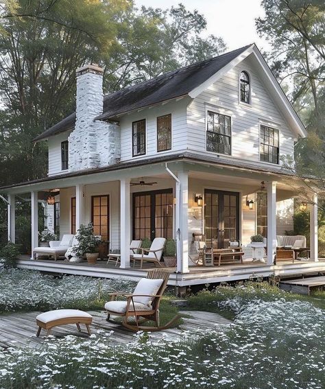 Wraparound Porch, Rustic Farmhouse Living Room, Tiny House Nation, Farmhouse Style House Plans, Casa Exterior, Tiny House Movement, Decoration Inspiration, Farmhouse Style House, Dream House Exterior