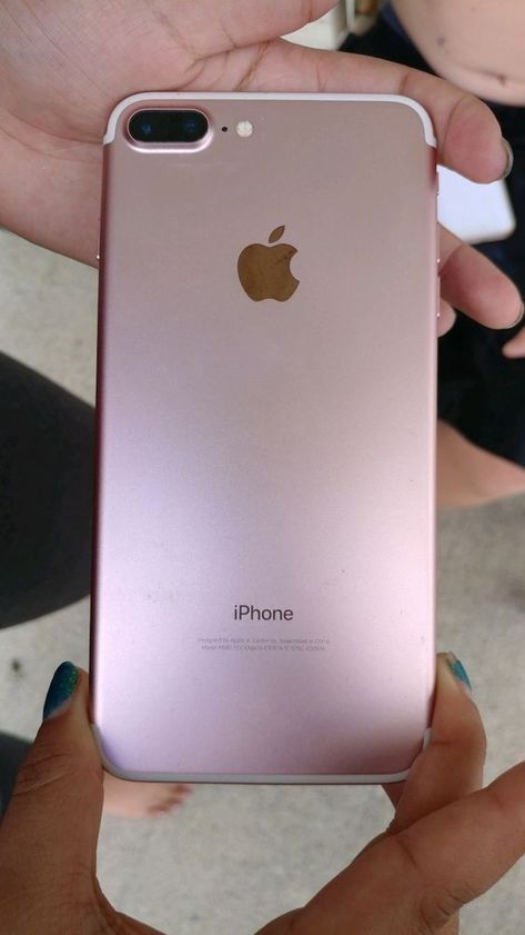 Iphone 7plus Rose Gold, Phone Obsession, I Phone 8+, Iphone Secrets, Apple Watch Fashion, Iphone 9, Iphone Obsession, Girly Phone Cases, Apple Phone Case