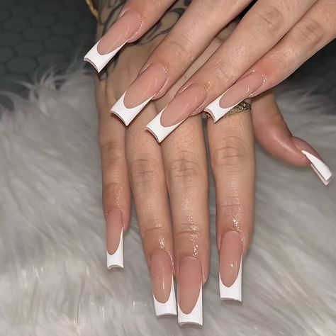 Neutral Nails Acrylic French Tips, Long French Tip Nails White, Nails Acrylic Medium French Tip, White Medium French Tip Nails, White Tip Long Nails, French Tip Acyrilics Nails, Classy Square Nails Long, Long Nail French Tip, Medium White French Tip Nails