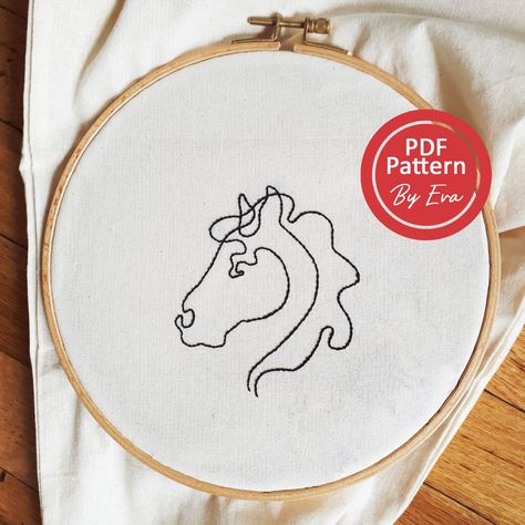 Excited to share the latest addition to my #etsy shop: Modern hand embroidery pattern PDF – Horse embroidery design for beginner - Minimalist Horse Head "Profile" https://etsy.me/36nRpil #handembroidery #embroiderydesigns #embroiderypattern #embroideryinspiration Horse Head Pattern, Head Profile, Modern Hand Embroidery Patterns, Modern Hand Embroidery, Horse Embroidery, Gift Embroidery, Equestrian Decor, Cute Embroidery, Laptop Screen