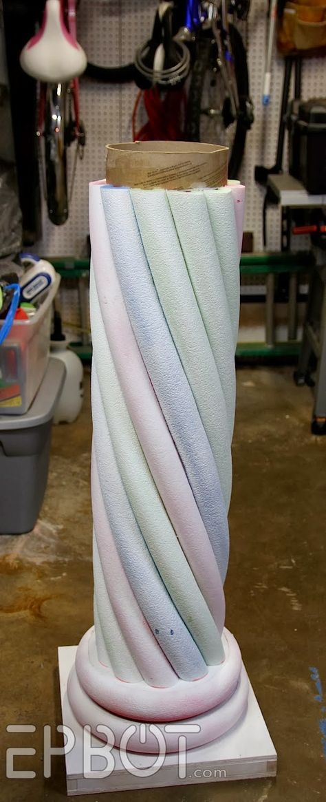 EPBOT: Make Your Own "Stone" Decorative Column... With Pool Noodles!  WHAT !!! Noodles Ideas, Pool Noodle Crafts, Decorative Columns, Party Candy, Diy Pool, Christmas Outdoor, Pool Noodles, Stage Set, Tree Diy