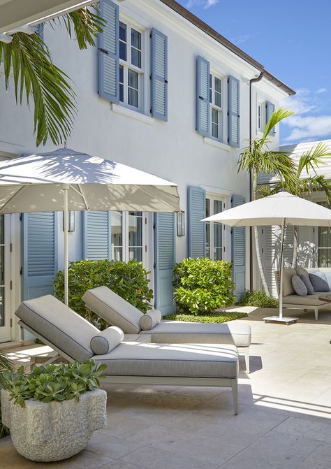 European Beach House Exterior, Coastal Villa Exterior, British West Indies Style Exterior, Palm Beach Exterior Home, Palm Beach House Decor, Blue And White Beach House Exterior, Beach House Bungalow Exterior, Traditional Beach House Exterior, Palm Beach House Exterior