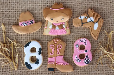 Galletas vaqueras Horse Birthday Cake, First Birthday Cookies, Horse Cookies, Horse Birthday Parties, Cookies Theme, Cowboy Birthday Party, Horse Cake, Juan Diego, Cowgirl Birthday Party