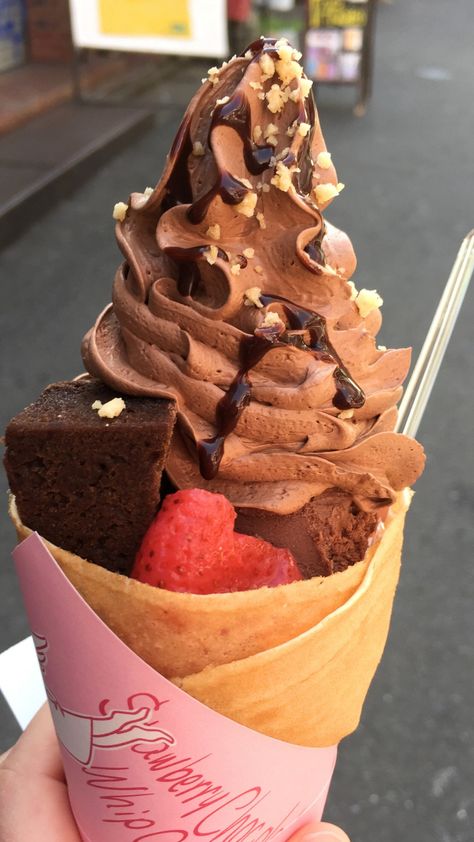 Japanese Triple Chocolate Brownie Crepe | Japanese Street Food  | Harajuku Japan Ice Cream Street Food, Street Food Dessert, Crepe Chocolate, Tokyo Japan Food, Strawberry Whip, Japanese Ice Cream, Tokyo Street Food, Japan Street Food, Street Food Design