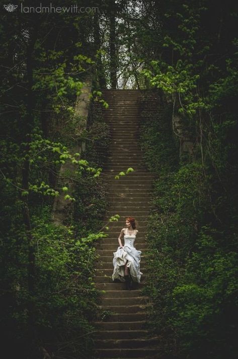 Fairytale Photoshoot, Fairy Photoshoot, Trendy Photography, Tales From The Crypt, Fairytale Photography, Fantasy Magic, Fantasy Photography, Halloween Photoshoot, Forest Photography