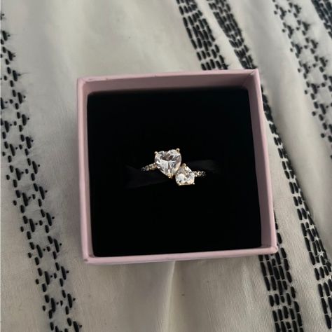 Brand New Sizes 6/7 Choose!Original And Authentic! With Box Pandora Jewelry Gold, Pandora Double Heart Ring, Pandora Jewelry Aesthetic, Pandora Heart Necklace, Pandora Promise Rings, Pandora Heart Ring, Promise Rings Pandora, Pandora Rings Heart, Rings Amazon