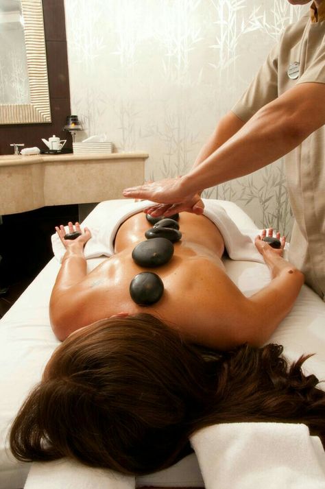 Tighten Stomach, Skin Tightening Stomach, Massage Dos, Ber Months, Skin Tightening Face, Tighten Loose Skin, Hot Stone Massage, Stone Massage, Hot Stones