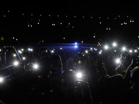 A New Apple Patent Could Block Fans From Taping At Shows #photography #iphoneography http://www.npr.org/sections/therecord/2016/06/30/484064393/a-new-apple-patent-could-block-fans-from-taping-at-shows Singer Aesthetic, Concert Venues, Phone Lighting, Space Boy, Concert Venue, Movie Theaters, Concert Photos, Abbey Road, Music Business