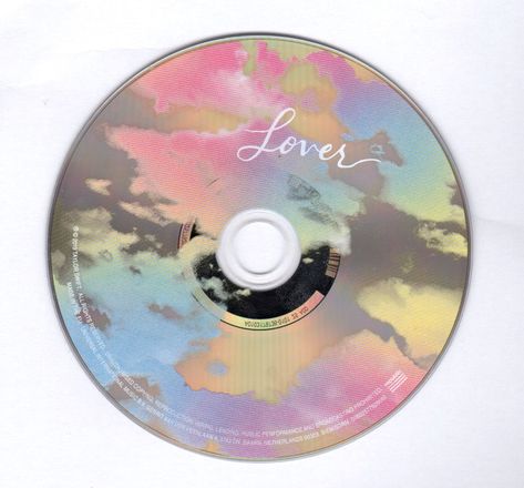 Taylor Swift Vinyl Png, Taylor Swift Cd Painting, Taylor Swift Cd Aesthetic, Taylor Swift Records, Records Taylor Swift, Lover Album Taylor Swift, Taylor Swift Record, Taylor Swift Cds, Records Aesthetic