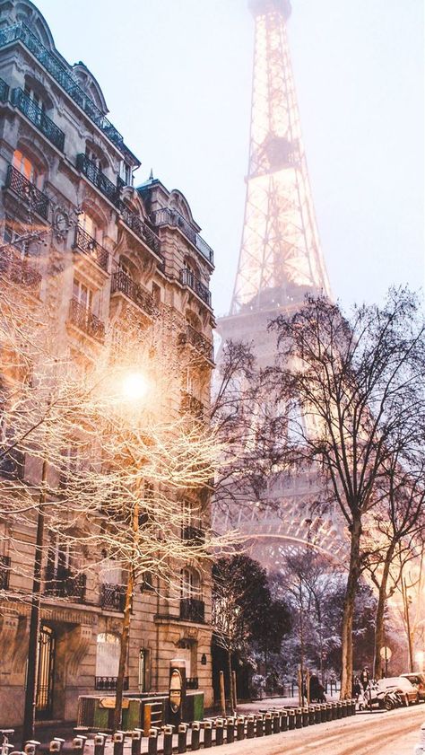 Paris Night Wallpaper, Paris Background, Paris Snow, November Wallpaper, Eiffel Tower At Night, Paris Winter, Iphone Wallpaper Winter, Painting References, Night Wallpaper