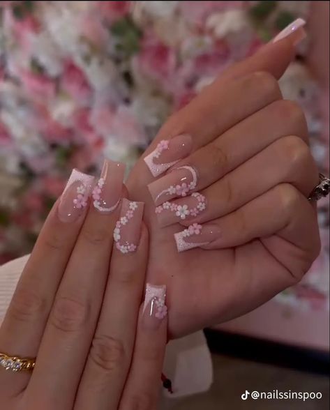 Sweet 16 Nails, Quince Nails, Quinceanera Nails, Smink Inspiration, Girly Acrylic Nails, North Bay, Simple Acrylic Nails, Short Square Acrylic Nails, Acrylic Nails Coffin Pink