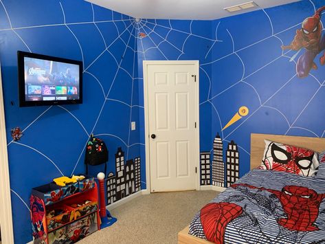 Spidey Bedroom, Spider Man Room, Spiderman Room Ideas, Spiderman Room Decor, Spiderman Bedroom, Avengers Room, Spiderman Room, Mirror Bedroom Decor, Boys Bedroom Themes