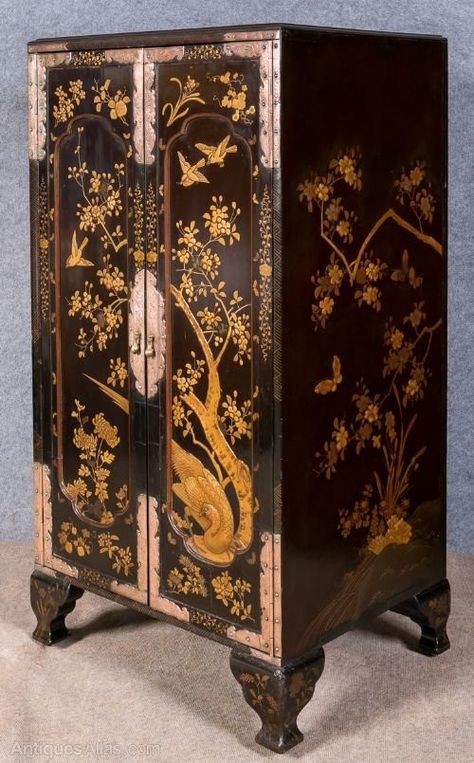 Chinoiserie Cabinet, Japanese Cabinet, Asian Cabinet, Asian Bedroom, Sideboard Upcycle, Chinoiserie Furniture, Panelled Doors, Painted Wardrobe, Wood Carving Furniture