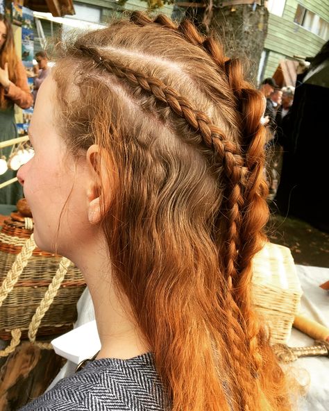 68 Medieval Hairstyles You Need To Try Right Now,womens medieval hairstyles,medieval hairstyles female short hair,medieval hairstyles female long hair,medieval scottish hairstyles Scottish Hairstyles, Medieval Men, Hairstyles Female, Medieval Hairstyles, Hairstyle Easy, Hairstyles Tutorial, Hairstyles Men, Men Hairstyles, Athletic Hairstyles