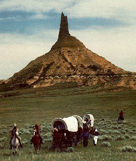 Chimney Rock Nebraska, Oregon Trail Pioneers, Picture Story Prompts, Wagon Trails, Chimney Rock, The Oregon Trail, Great Grandparents, American Frontier, Train Tour