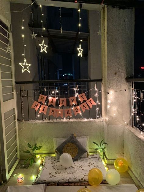 Easy Birthday Decor Ideas At Home, Birthday Balcony Decorations, Normal Birthday Decoration At Home, Easy Bday Decoration Ideas, Simple Bdy Decoration, Birthday Decoration Ideas Diy At Home, Simple Home Decoration For Birthday, Cozy Birthday Decor At Home, Easy And Simple Birthday Decoration