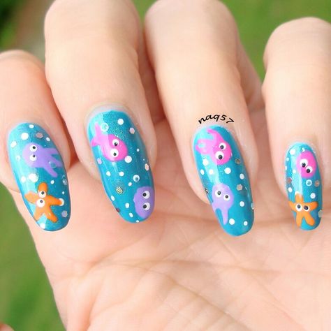 Sea Nail Designs, Under The Sea Nail Art, Seahorse Nails, Sea Life Nails, Seaside Nails, Sea Creature Nails, Under The Sea Nails, Beach Nail Art Designs, Fish Nail Art