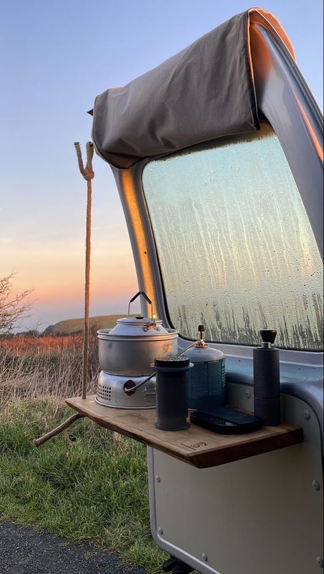 Jones Aesthetic, Aesthetic Camping, Camping Aesthetic, Van Living, Camper Life, Camping Adventure, Van Camping, Places In The World, Beautiful Country