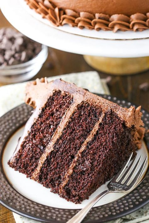 Easy Moist Chocolate Cake, Best Moist Chocolate Cake, Moist Chocolate Cake Recipe, Best Chocolate Cake Recipe, Chocolate Cake Recipe Moist, Amazing Chocolate Cake Recipe, Chocolate Cake Recipe Easy, Homemade Chocolate Cake, Easy Chocolate Cake