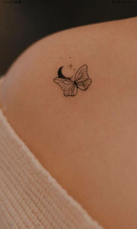 Right Person Wrong Time Tattoo, Mariposas Tattoo, Small Girly Tattoos, Tattoos Infinity, Small Pretty Tattoos, Petite Tattoos, Tattoos Geometric, Small Butterfly, Small Hand Tattoos