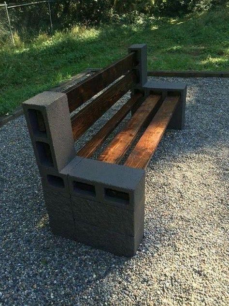 Cinder Block Furniture, Cheap Fire Pit, Garden Furniture Design, Cinder Blocks, Backyard Seating, Outdoor Furniture Design, Diy Garden Furniture, Backyard Diy Projects, Backyard Fire