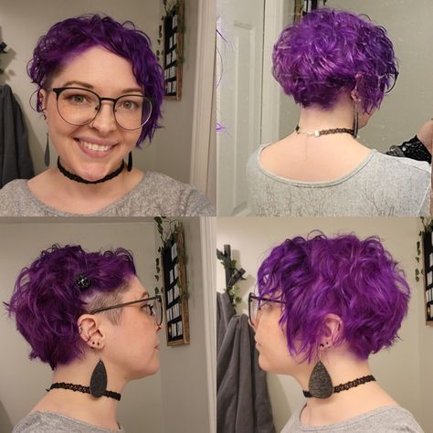 Curly Keracolor and iroiro purple pixie bob with undercut Iroiro Purple, Pixie Bob With Undercut, Purple Pixie Haircut, Curly Purple Hair, Bob With Undercut, Purple Pixie Cut, Pixie Cut Shaved Sides, Short Purple Hair, Undercut Bob