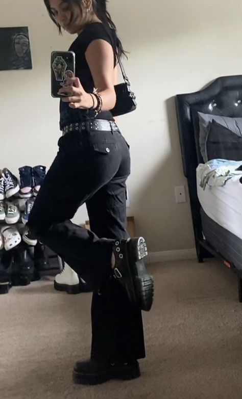 Casual Goth Aesthetic Outfit, Bootcut Jeans Outfit Goth, Black Jeans Goth Outfit, Alternative Black Outfit, Goth Hoco Outfit, Casual Soft Goth Outfits, The Front Bottoms Concert Outfit, Western Goth Outfit, Industrial Goth Outfit