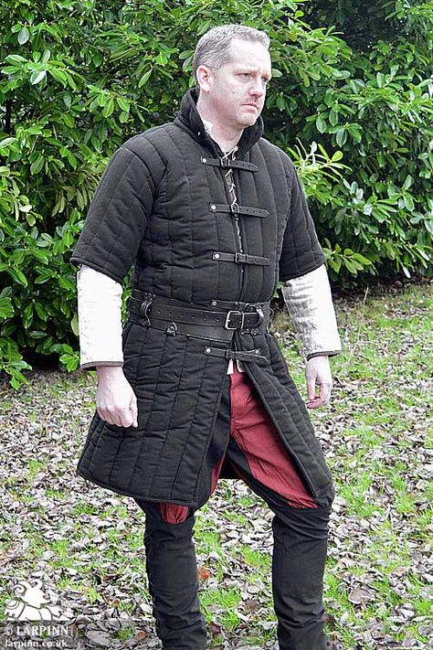 Gambeson Armour, Light Armour, Padded Armor, Medieval Gambeson, Knight Armour, Armor Clothing, Medieval Clothes, Larp Armor, Historical Armor