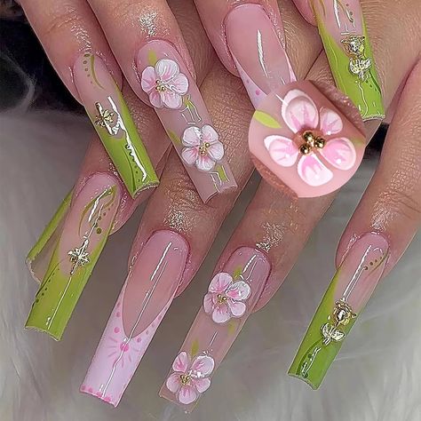 Amazon.com: BABALAL Square Press on Nails Long Fake Nails Yellow Purple Glue ons Nails with 3D Water Ripple Acrylic Nails Heart Pearl Charm False Nails 24Pcs Handmade Squoval Nails : Beauty & Personal Care Fake Nail Tips, Square Press On Nails, Brown French, China Nails, Nails Love, Nail Brown, Nagel Tips, Nail Type, Love Pattern