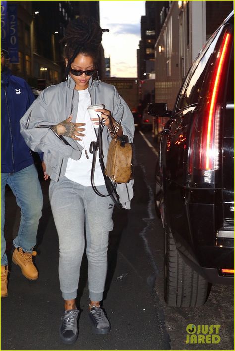 Rihanna Arrives to 'Ocean's Eight' Set in Her Fenty x Puma Velvet Creepers! Fenty Creepers Outfit, Fenty Puma Creepers Outfit, Puma Creepers Outfit, Ocean's Eight, Creepers Outfit, Velvet Creepers, Rihanna Puma, Oceans Eight, Puma Creepers