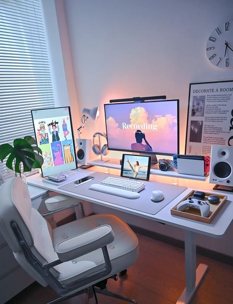 2 Monitors And Laptop Setup, Window Desk, Gaming Desk Setup, Otaku Room, Moving Home, Office Room Decor, Study Room Decor, Apartment Aesthetic, Gaming Room Setup