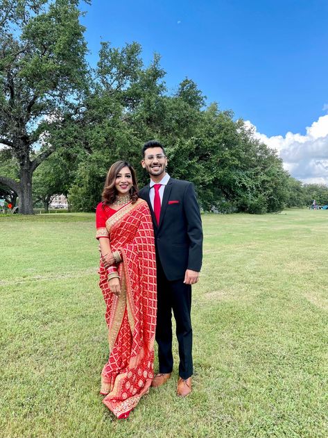 red saree for a wedding Indian Court Marriage Outfit, Indian Register Marriage Outfit, Saree For Court Marriage, Indian Court Marriage, Court Marriage Photography, Court Marriage Outfit Indian, After Marriage Look Indian, Simple Bridal Saree, Intimate Wedding Outfit