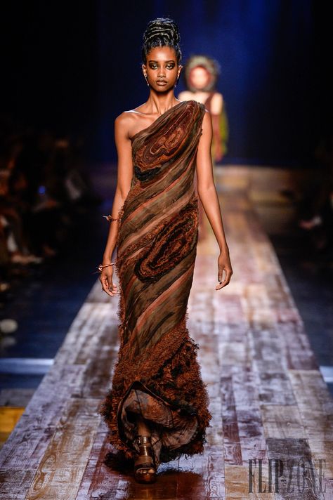 Ellie Saab, Haute Couture, Couture, Earth Tone Fashion, Earth Tones Fashion, Earth Tone Dress, Gaultier Couture, Forest Fashion, Nature Inspired Fashion