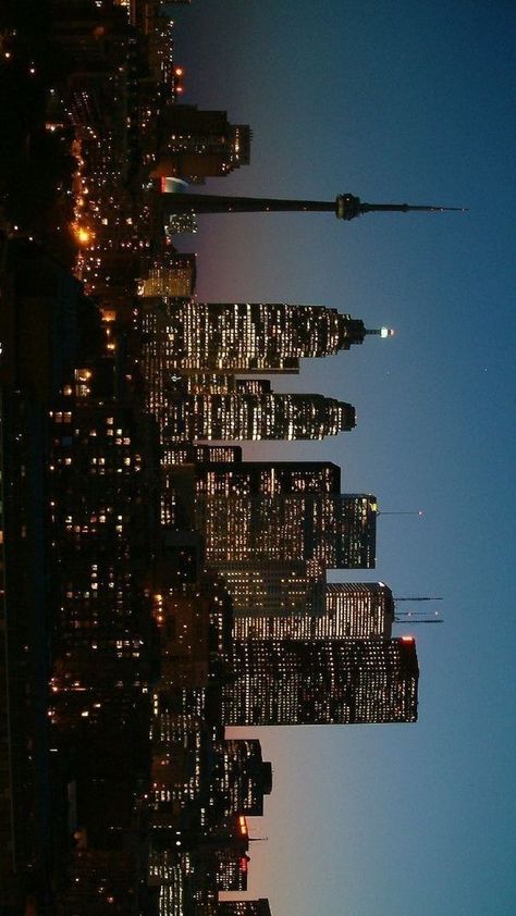 High Quality City Wallpaper, City At Night Wallpaper Laptop, City At Night Background, City View Wallpaper Laptop, Pc City Wallpaper, Night Sky Pc Wallpaper, They Wish They Were Us Aesthetic, Non Blurry Desktop Wallpaper Aesthetic, New York Ipad Wallpaper