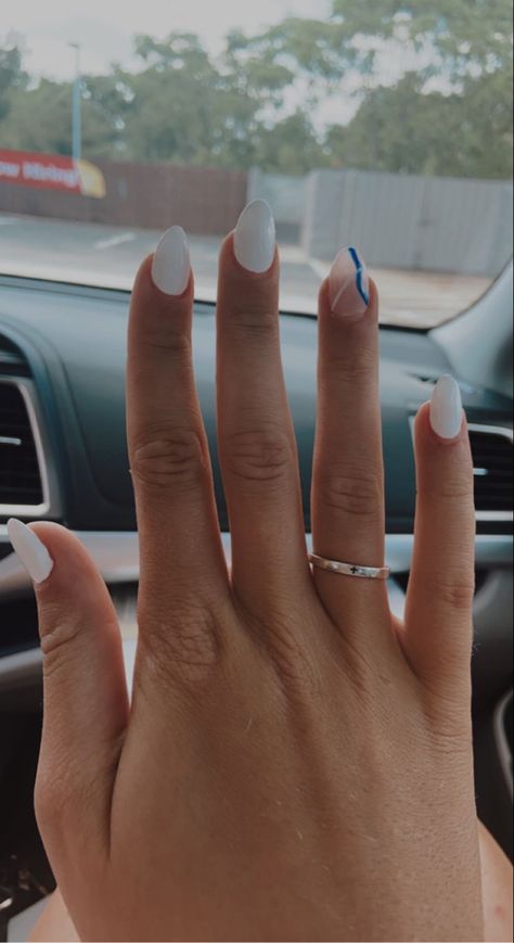 Nail Inspo Acrylic Almond Short, Cute Nails Acrylic Summer White, Blue Nails Acrylic With Design, Simple Pretty Nails White, Nail Hoco Ideas, Prom Simple Nails, Cute Arclyc Nails, Summer Acrylic Square Nails, Oval Nail Ideas Spring