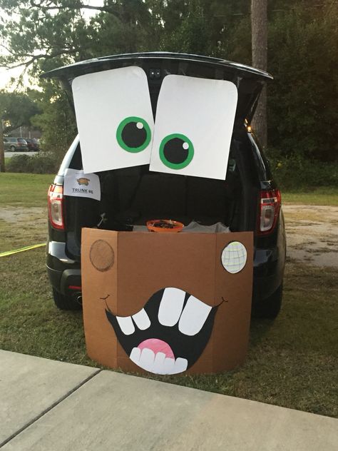 Mater Trunk or Treat Mater Trunk Or Treat, Trunker Treat Ideas, Halloween Car Decorations, Trunk Or Treat Ideas, Hallowen Ideas, Treat Ideas, The Trunk, Trunk Or Treat, Fall Party