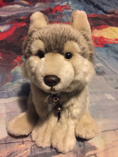 Wolf Plushie Aesthetic, Wolf Plushie, Webkinz Signature, Webkinz Stuffed Animals, Wolf Plush, Timber Wolf, Dog Stuffed Animal, Cute Stuffed Animals, Cute Plush