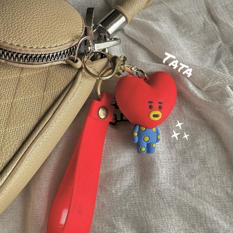 : : : #tata #bt21 #bt21keychain #keychain #tatamicbt21 #random #bts #btstaehyung #btstata #post #random #instagram Bt21 Keychain, Tata Bt21, Bts Keychain, Keychain Ideas, Bts Stuff, Instagram Creative Ideas, Army Life, Bts Merch, Instagram Creative