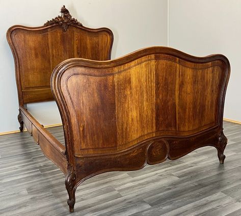 Amazing Rare Carved French Antique Double BED (LOT 2968) Bed Frames Uk, Dressing Table And Chest Of Drawers, Antique French Bed, Victorian Mirror, French Bed, Antique Beds, Beds And Headboards, Material Bed, Vintage Bed