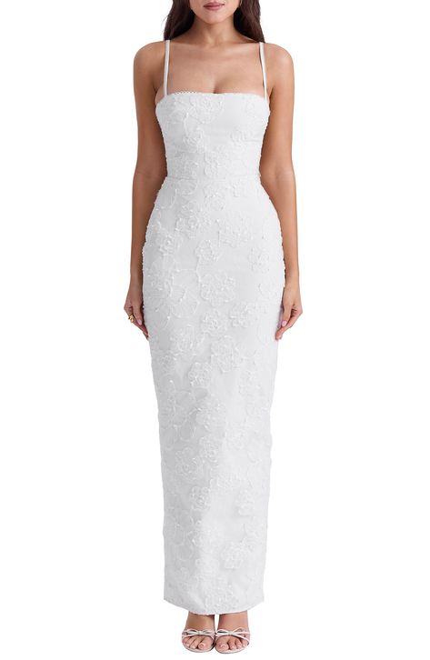 White High Neck Dress Rehearsal Dinners, White Dress Classy Elegant Long Wedding, Ivory Plus Size Dress, Classy Reception Dresses, Classic Rehearsal Dinner Dress, Meshki Wedding Dress, Wedding Dresses For Short Brides Petite, Bridal Shower Looks Brides, Midi Reception Dress