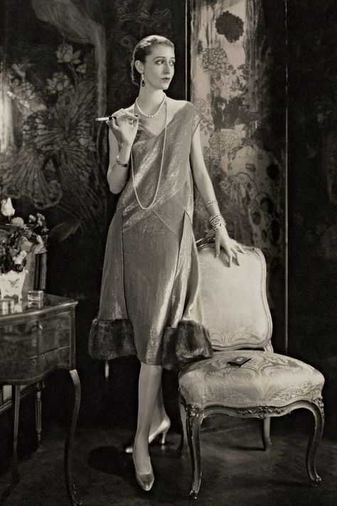 What We Wore: Centuries of Peacocking in NYC -- The Cut 1929 Fashion, Black Net Dress, Twenties Fashion, Lucien Lelong, 1920 Style, Vogue Photographers, Fashion 1920s, Edward Steichen, 1930's Fashion