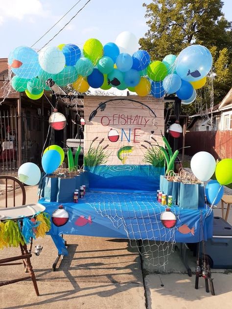 Fishing Themed First Birthday, Oh Fishally One Birthday Decorations Diy, O Fish Ally One Birthday Cakes, Ofishally One Birthday Decorations, Kids Fishing Birthday Party, Ofishally One Birthday, Fishing Theme Birthday, Fishing Themed Birthday Party, Birthday Fishing