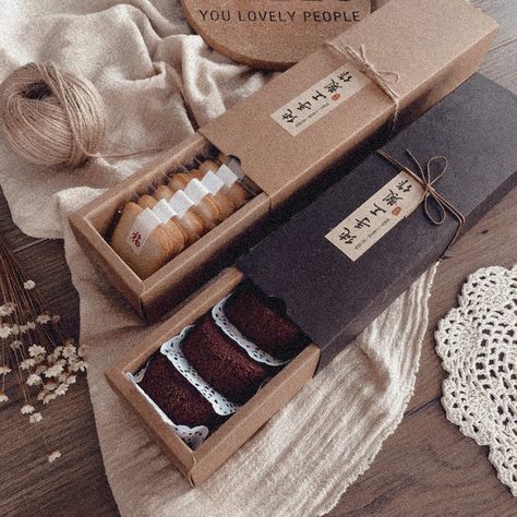 Bakery Boxes Packaging, Cake Boxes Packaging, Brownie Packaging, Bakery Packaging Design, Bake Sale Packaging, Kue Macaroon, Macaroon Cake, Bread Packaging, Baking Packaging