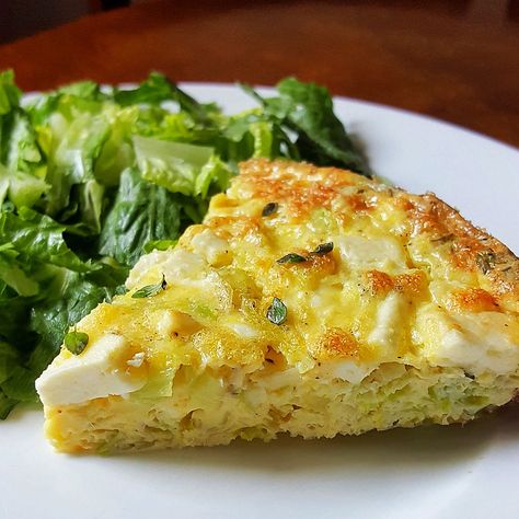 Leek Quiche Crustless, Recipes Using Leeks, Recipes Goat Cheese, Chicken And Leek Recipes, Goat Cheese Pie, Keto Eggs, Healthy Toast, Dinner Planning, Leek Recipes