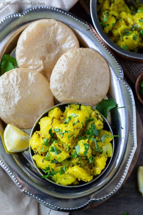 Favorite weekend breakfast/brunch  - Poori with Batata Bhaji (Indian Spiced Potatoes) #pooribhaji #puribhaji #indianfood Poori Bhaji, Batata Bhaji, Indian Potato Recipes, Poori Recipe, Indian Flatbread, Unleavened Bread, Maharashtrian Recipes, Puri Recipe, Puri Recipes