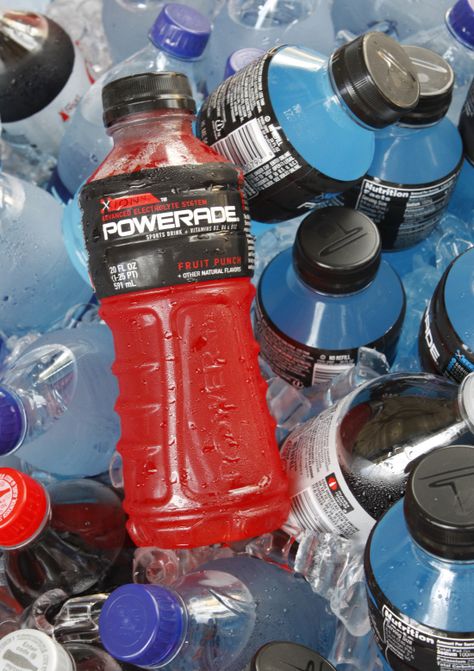 Coca-Cola Drops Powerade Ingredient Linked to Flame Retardants Sport Drink, Sports Drinks, Job 1, Party Punch, Bad Food, Health Conscious, Sports Drink, Toxic Chemicals, Fruit Punch